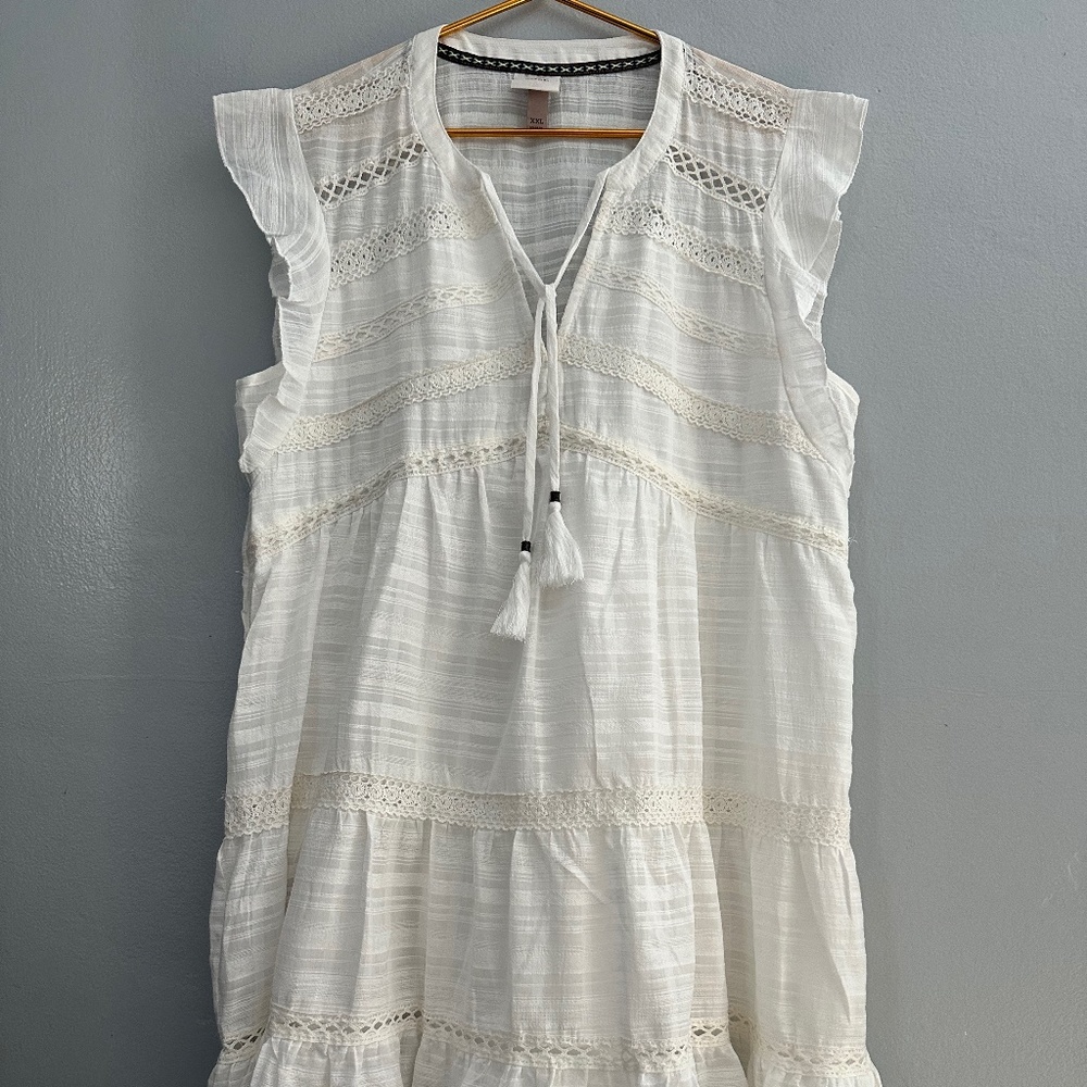 KNOX ROSE WHITE RUFFLED SLEEVES WITH TASSELS AND LACE DRESS